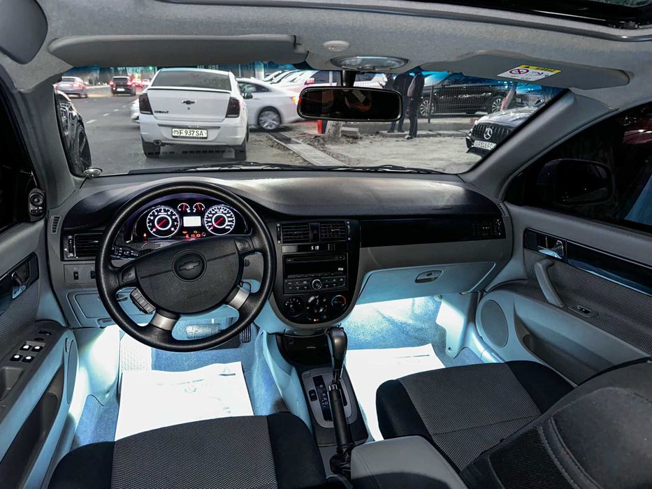 Gentra 3 поз Автомат 80.000км пробег идеал ҳолатда!