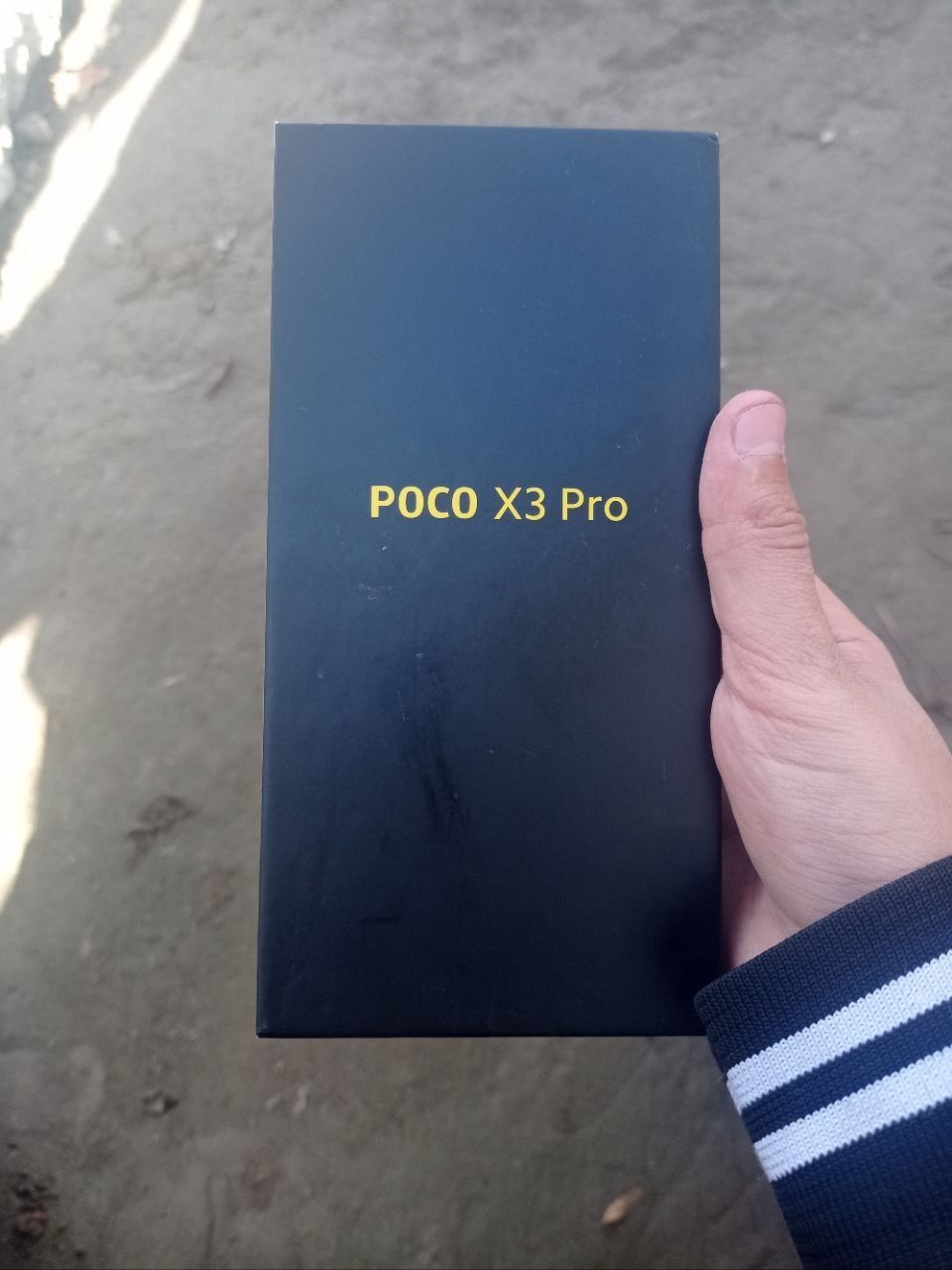 POCO X3 Pro 128gb ram 6+2  sotiladi sastayaniyasi alo karobka polniy k