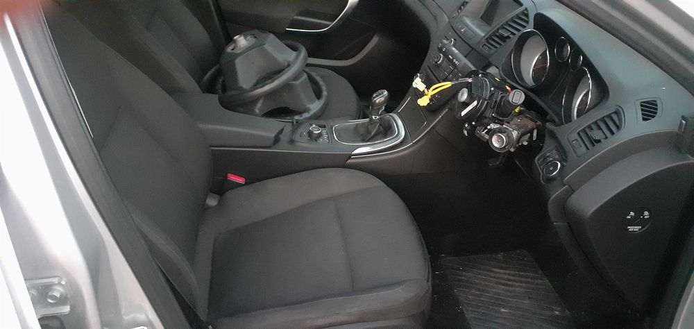 Инсигния ,инсигниа на части