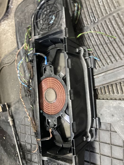 Mercedes w221 face Високоговорител