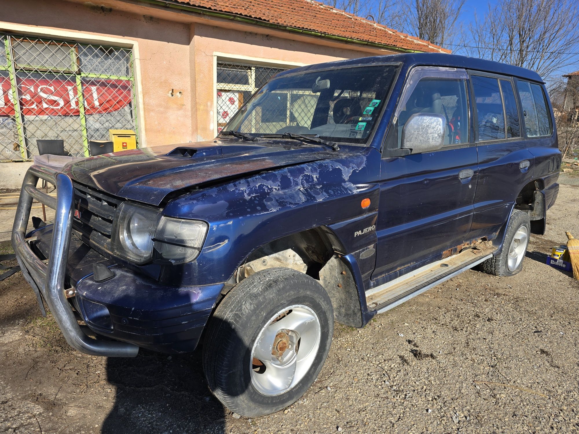 Mitsubiahi pajero 2.8