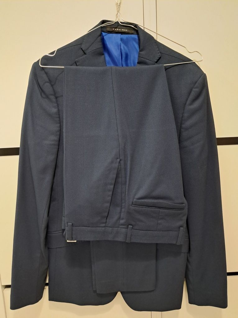Costum Bărbătesc Zara