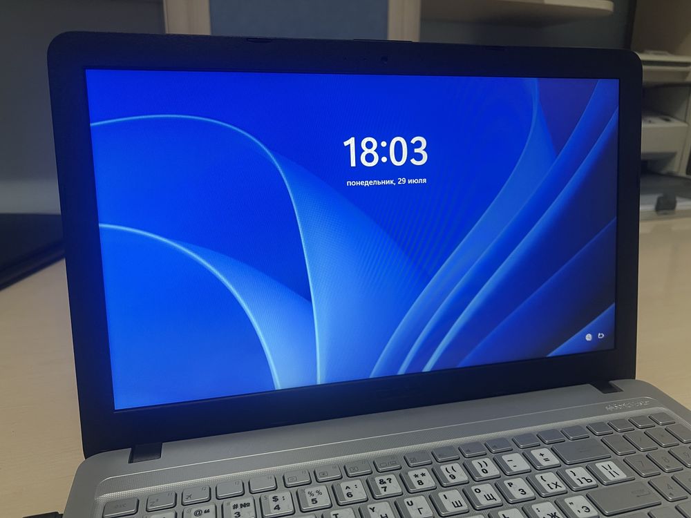 Продаю Lenovo ideapad & ASUS (б/у) - состояние как новое.