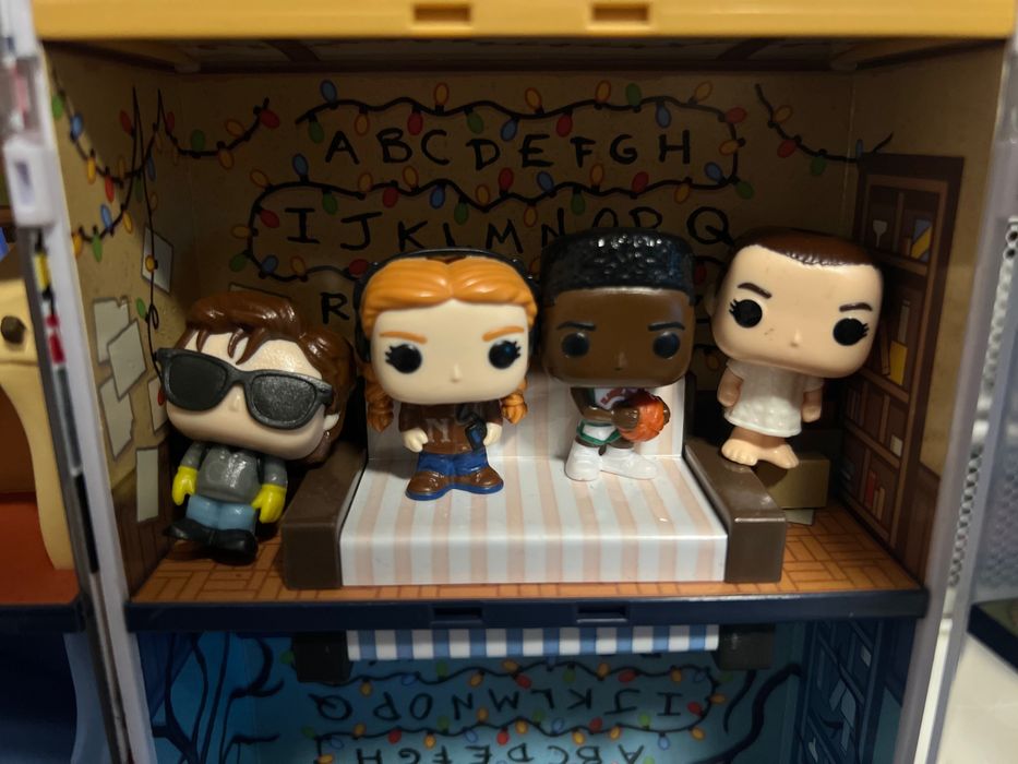 kinder joy stranger things