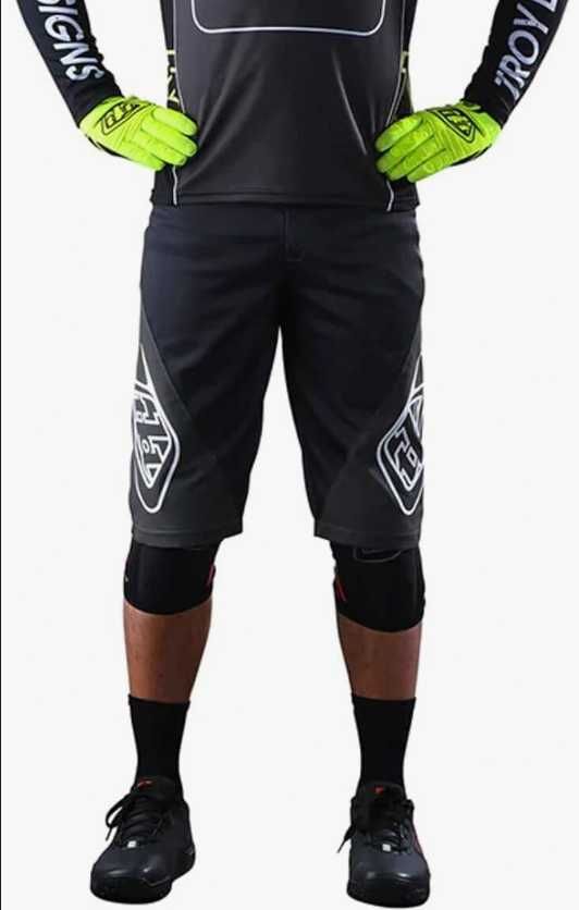 Шорти Troy Lee Designs Черни