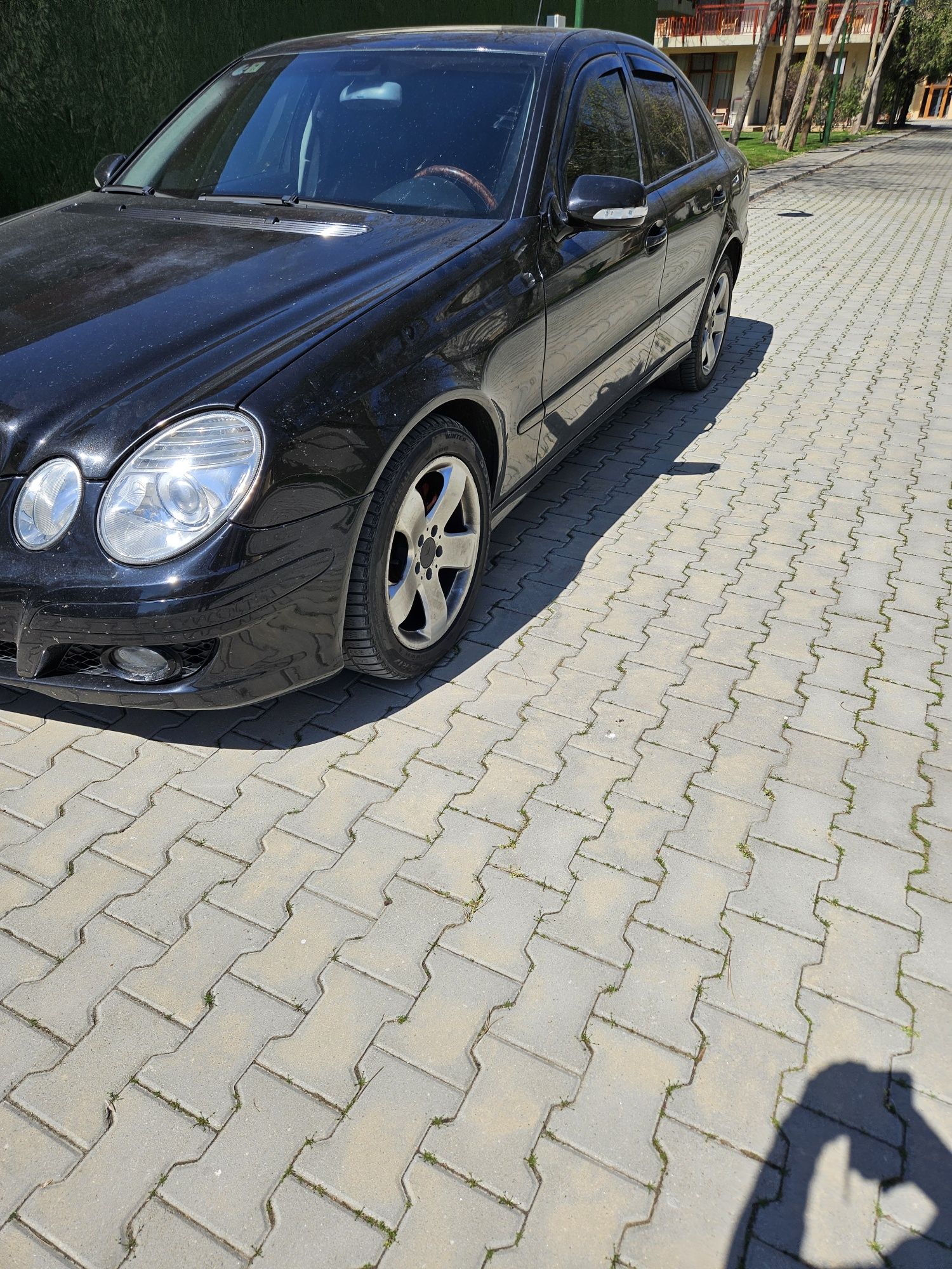 Vând mercedes e 200 automat an 2006