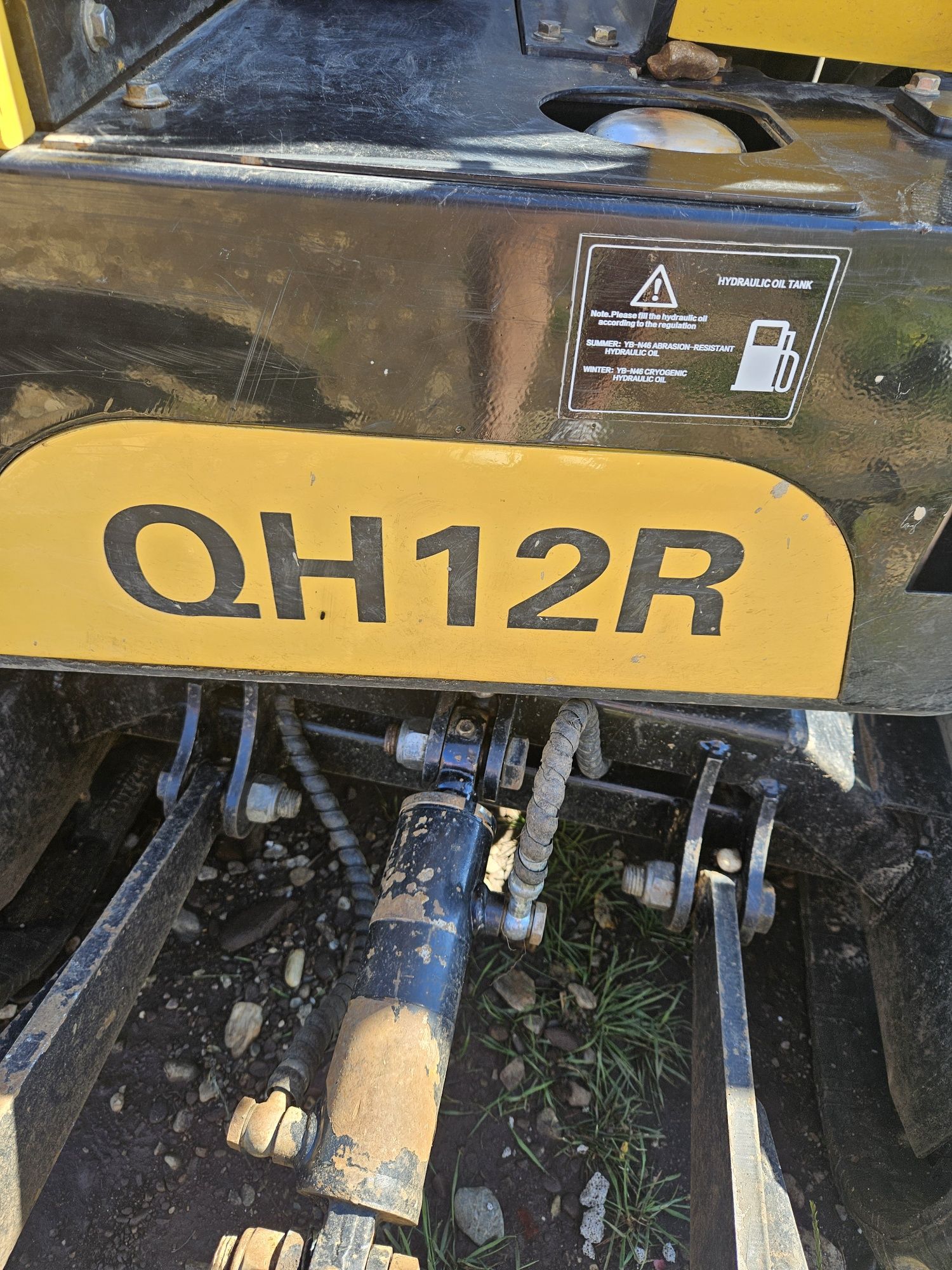 Vând Mini Excavator