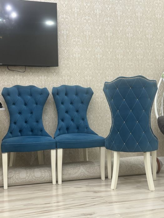 Стулья 6 штук по 15 000 тг