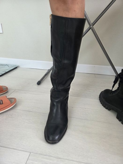 Сапог и ботинка почти новая