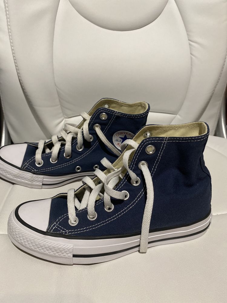 Converse tenisi albastru inchis marimea 36 unisex