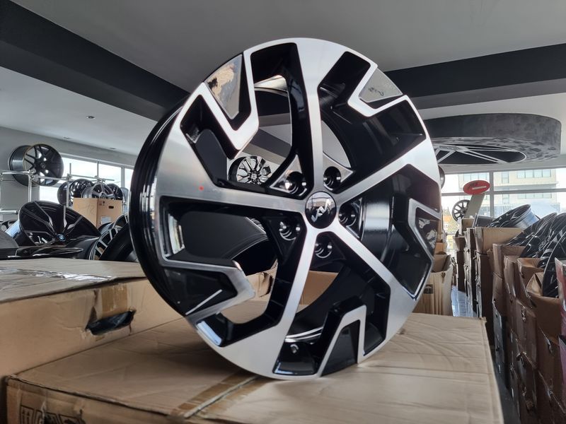 18цола 5х114.3 Киа,Kia 5x114.3