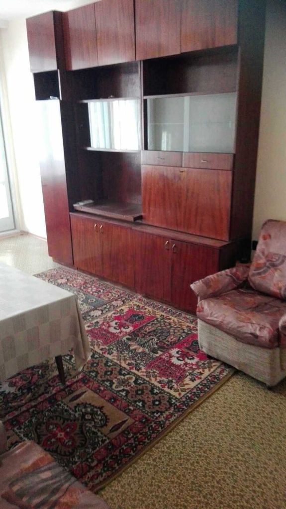 Дава се под наем Двустаен апартамент в Бургас, Лазур - 75 кв.м за 153 € - Снимка #3