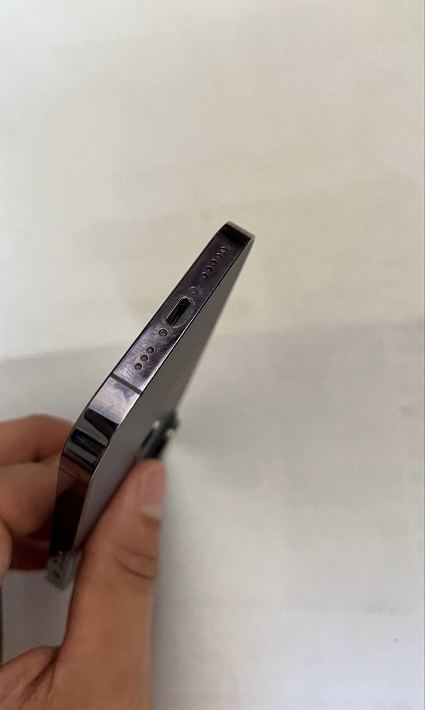 iPhone 14 pro.  KHA