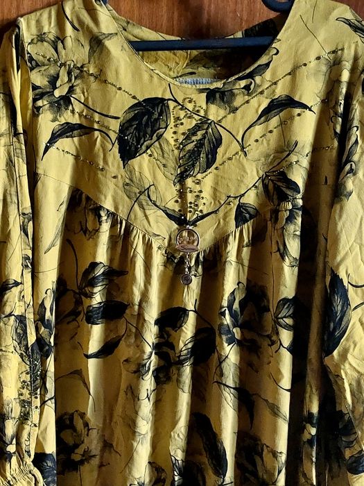 Модное, нарядное, штапельное платье