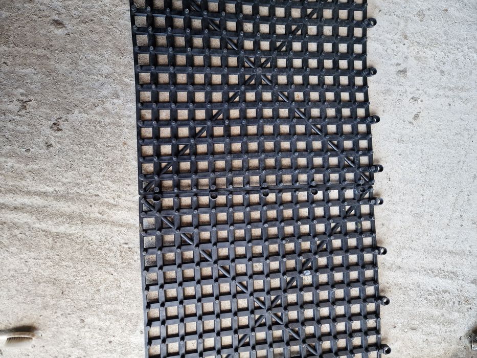 Covor tip grilă modular