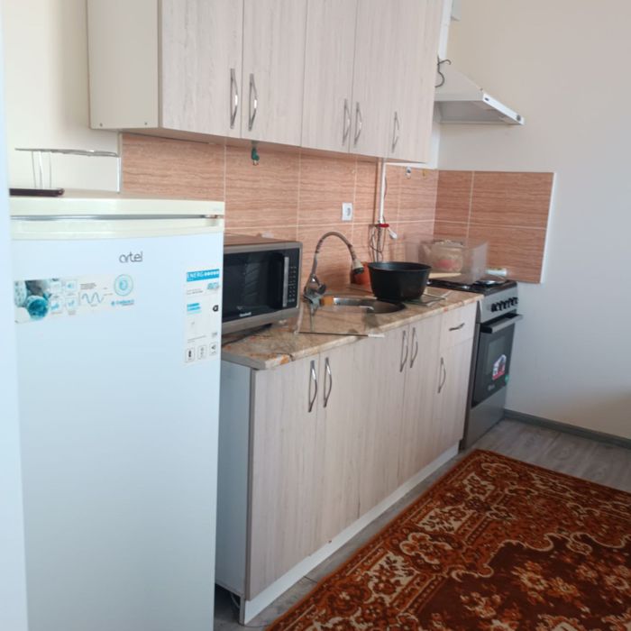 Qarshi citydan 3 xonali xonadon ijaraga beriladi hamma sharoiti bor.