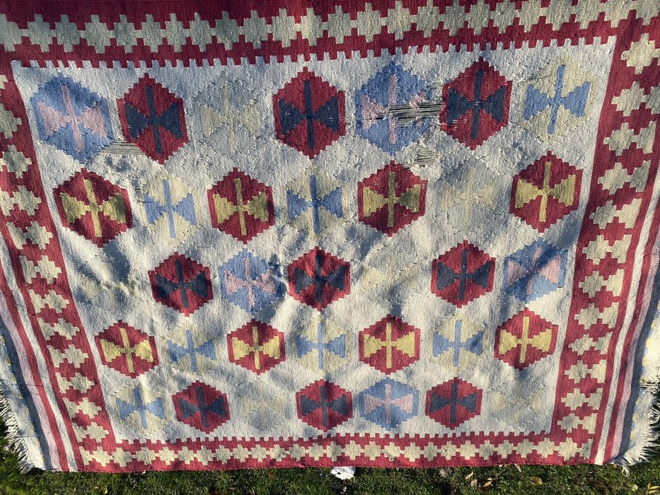 Covor olteneasc 2.50mx1.75m