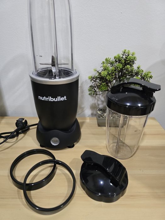 Блендер Nutribullet Pro 1200