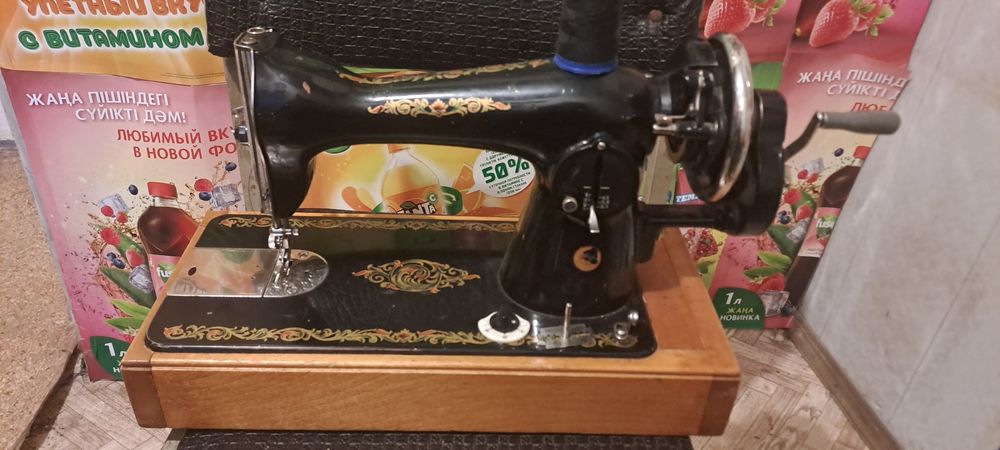 Продам швейную машинку ,ручную