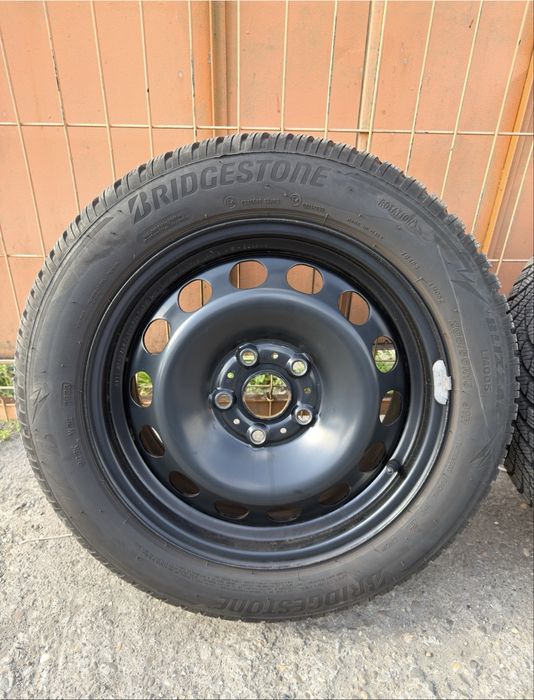 Roti iarna Bridgestone Blizzak 205/55 R16