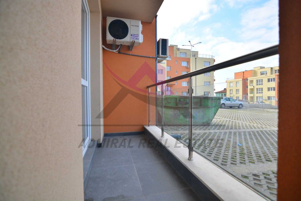 Продава се Двустаен апартамент в Варна, Възраждане 3 - 52 кв.м за 1981 €/кв.м - Снимка #4