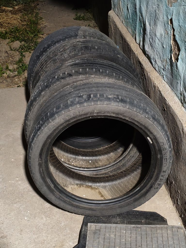 Резина летняя R17 Nokian