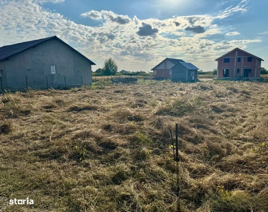 COMISION 0 | Teren intravilan | 700 mp | Sag