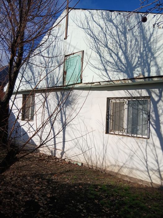 Продается дом с участком