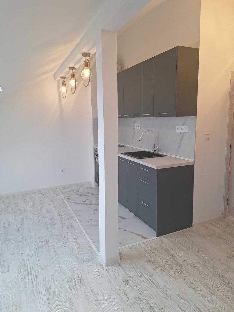 Продава се Етаж от къща в Стара Загора, Ремиза - 100 кв.м за 1200 €/кв.м - Снимка #12