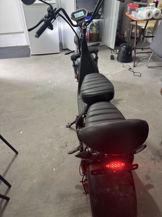 Vand scuter electric 1500w