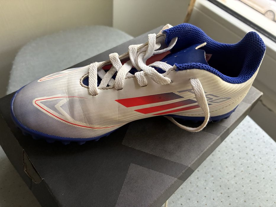 Ghete fotbal sintetic