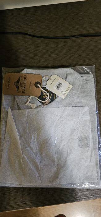2 tricouri polo Eight2Nine