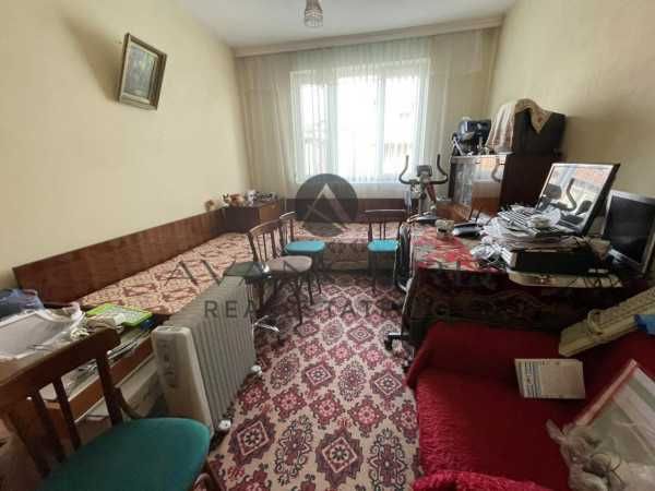 оф.14588 3-стаен + ГАРАЖ Кършияка