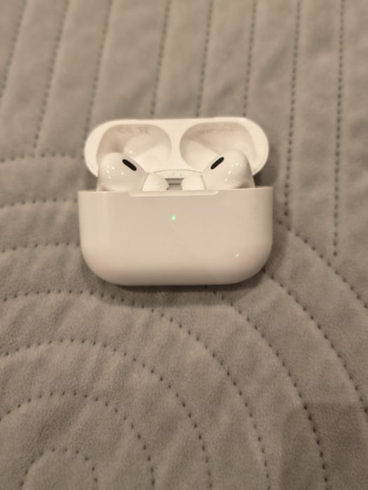 Vând AirPods Pro 2