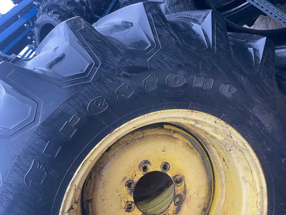 800/65r32 cu jante 24.5-32 Cauciucuri Radiale Sh pt Tractor Deutz Fahr