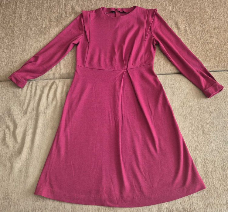 Продам платье в хорошем состоянии