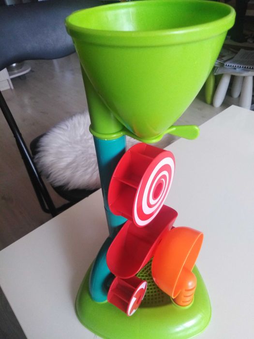 Забавна игра за вода и пясък от ELC