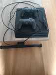 PS4 Pro 1TB + два джойстика (вторият на практика чисто нов)