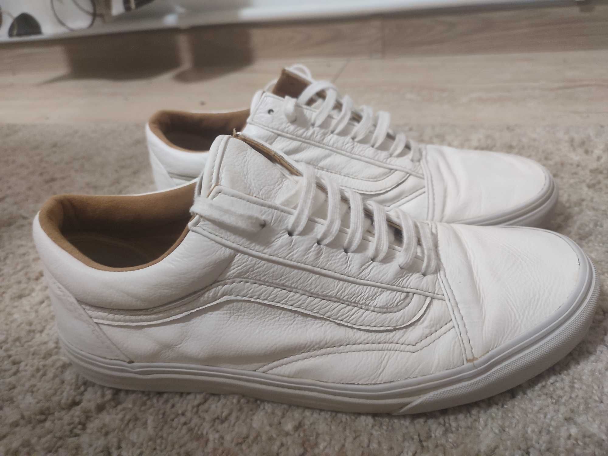 Adidași piele naturala Nr 44