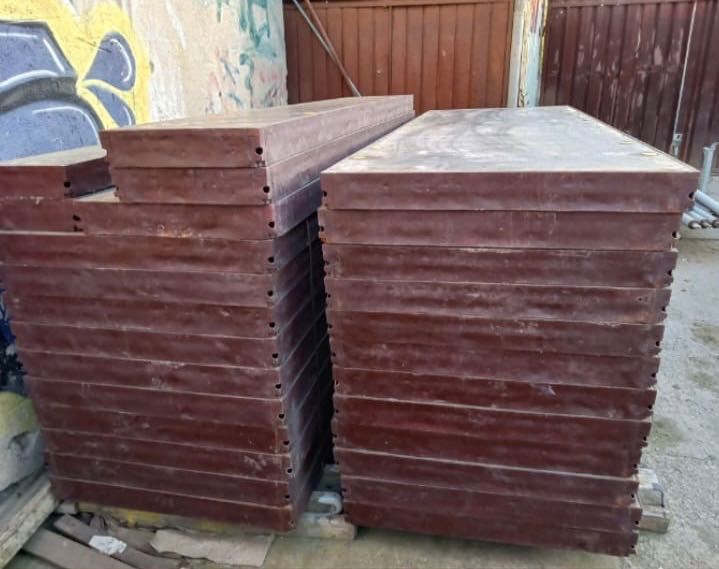 Vând cofraje metalice diferite tipuri și mărci