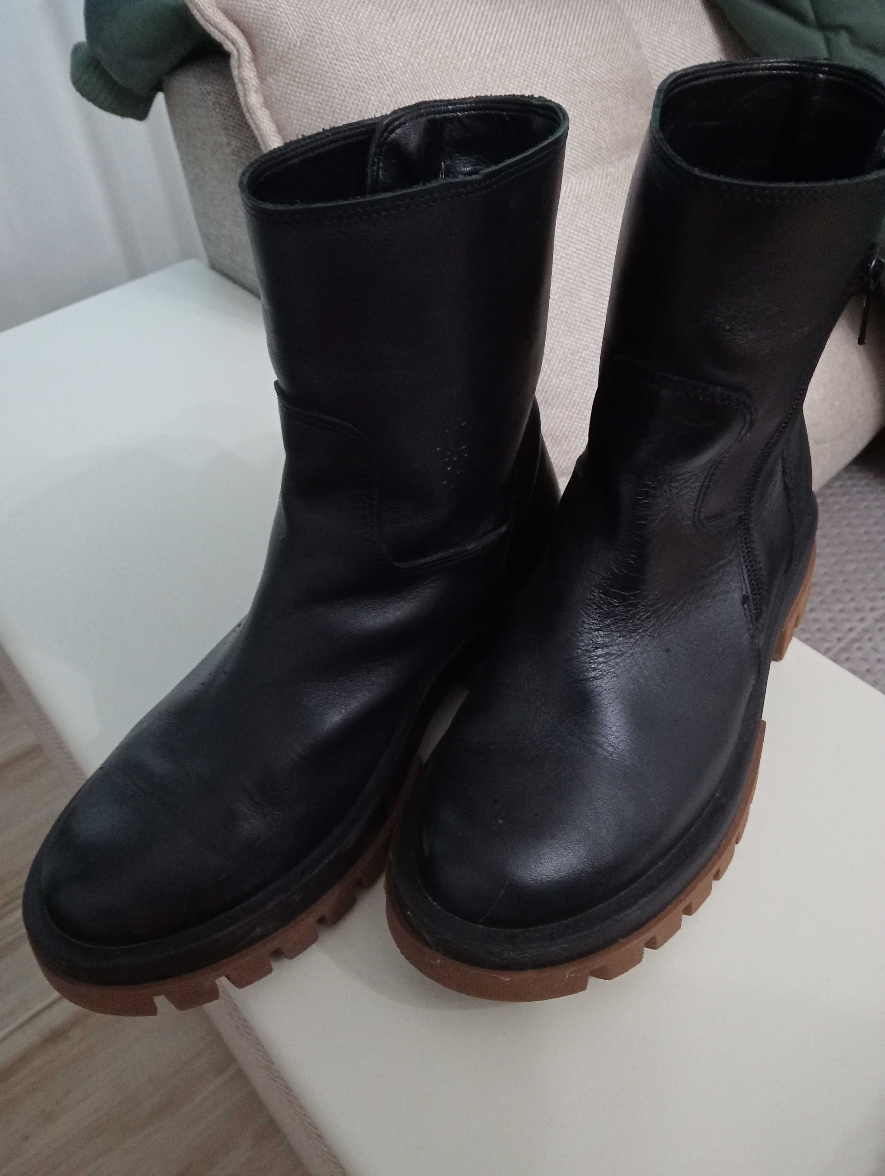 Ghete piele naturala 39