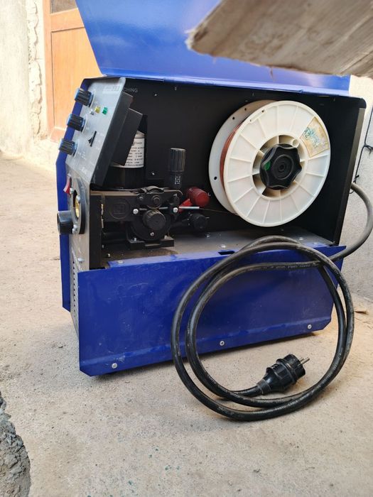 Svarka aparat sotiladi