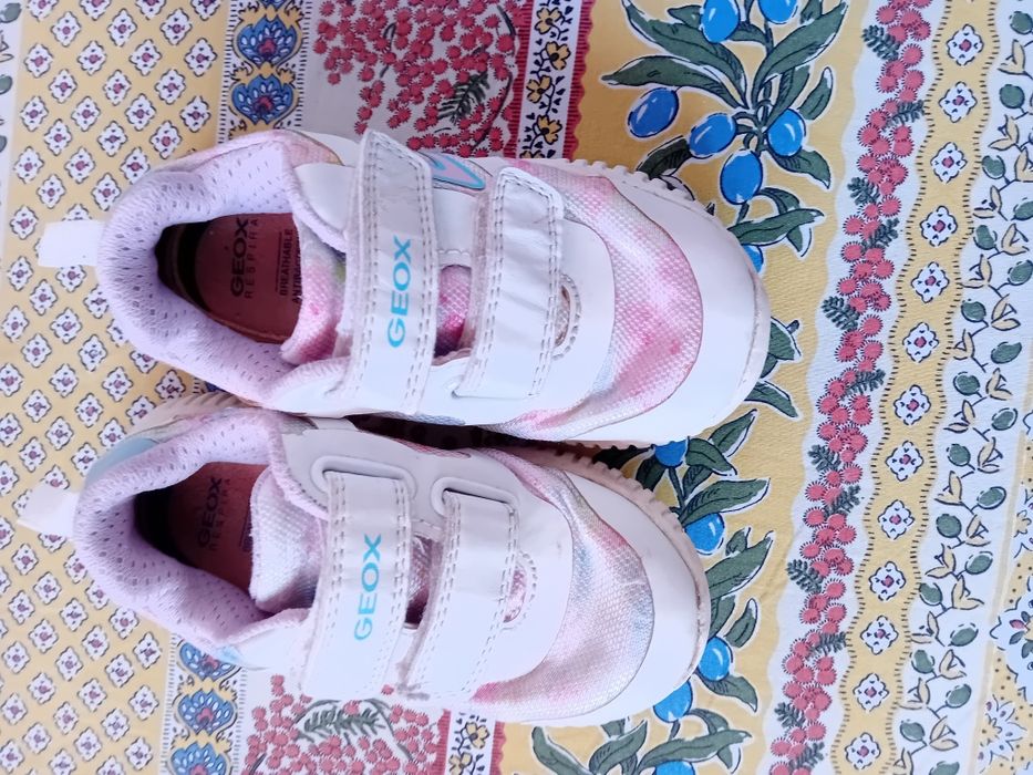 Adidași fetiță în stare bună