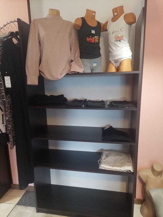 Продавам чисто нови шкафове.скринове за МАГАЗИН. СПЕШНО