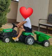 Tractor cu pedale si remorca pliabil