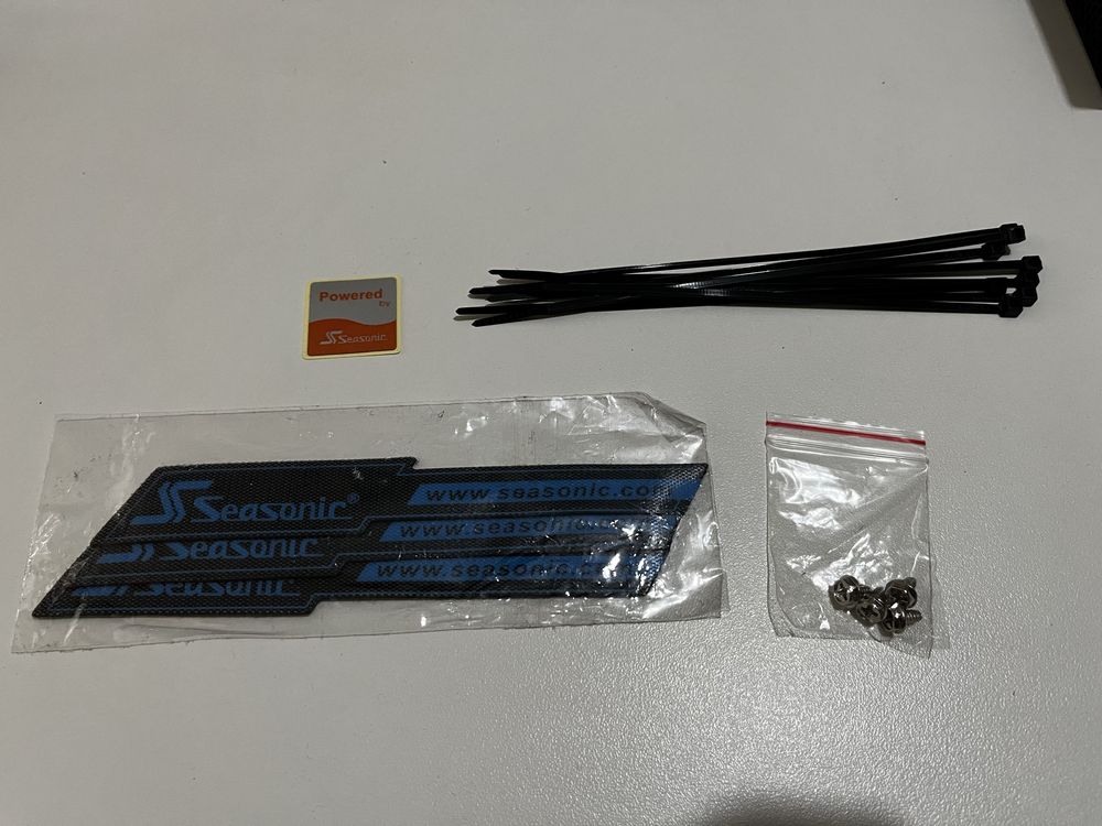 Захранване Seasonic G550W