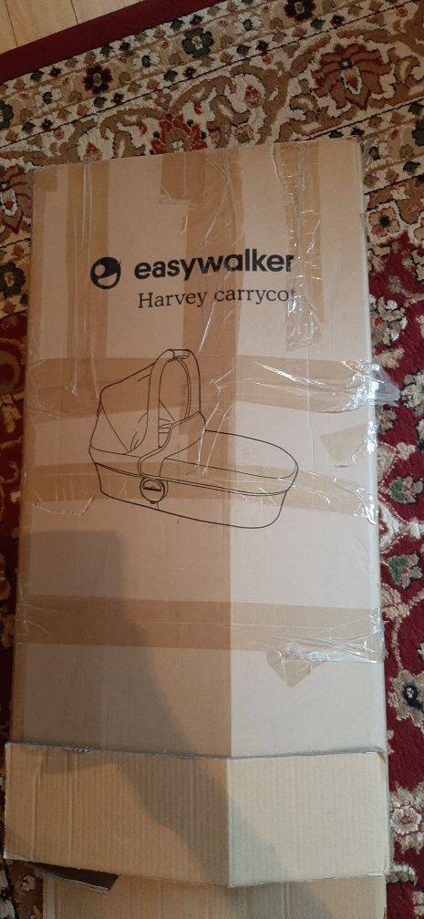 Коляска easywalker Harvey carrycot с люлькой