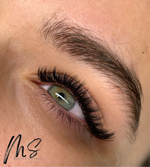 Поставяне на мигли Руски обем/мега обем /3Д