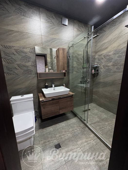 3-х комнатный коттедж, с ремонтом отличная локация