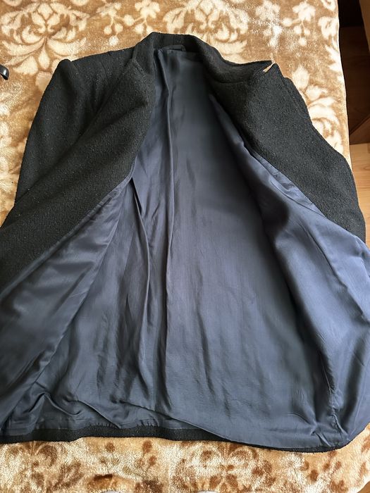 Дамско черно вълнено палто